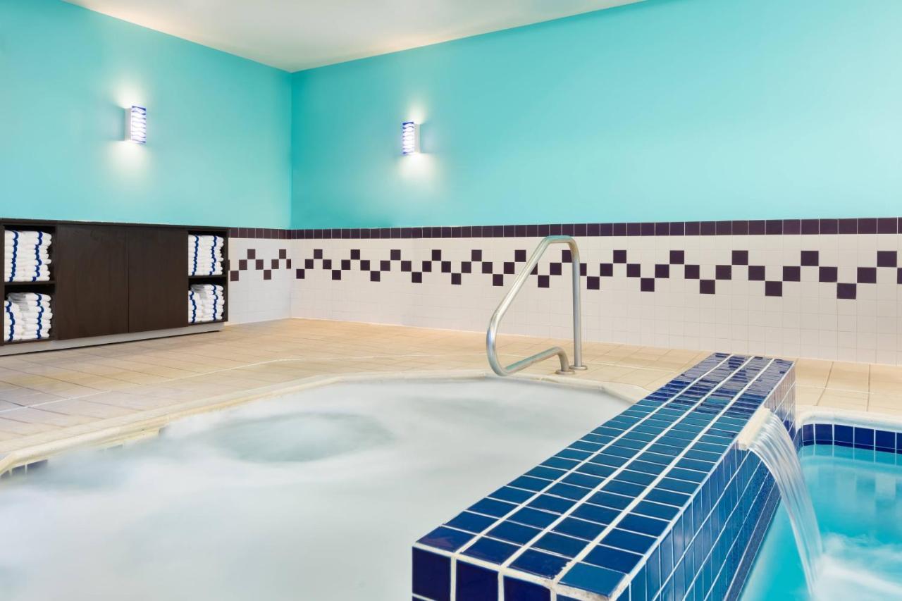 Springhill Suites By Marriott Cleveland Solon Εξωτερικό φωτογραφία